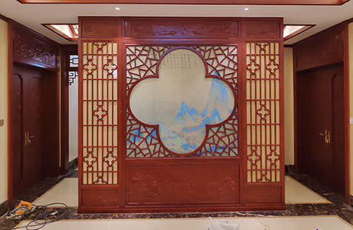 黄南会所室内装修中式仿古实木屏风隔断展示